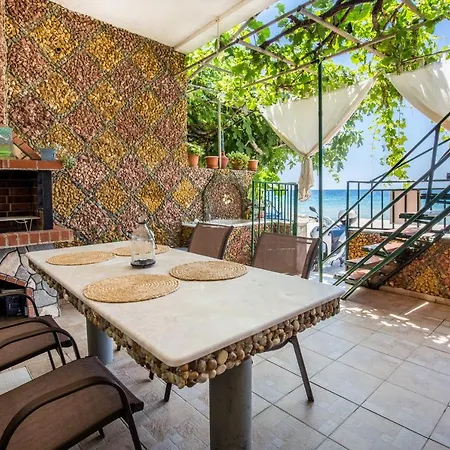 Golden Sunset Beach Apartment Skala Kallirakhis Exterior photo